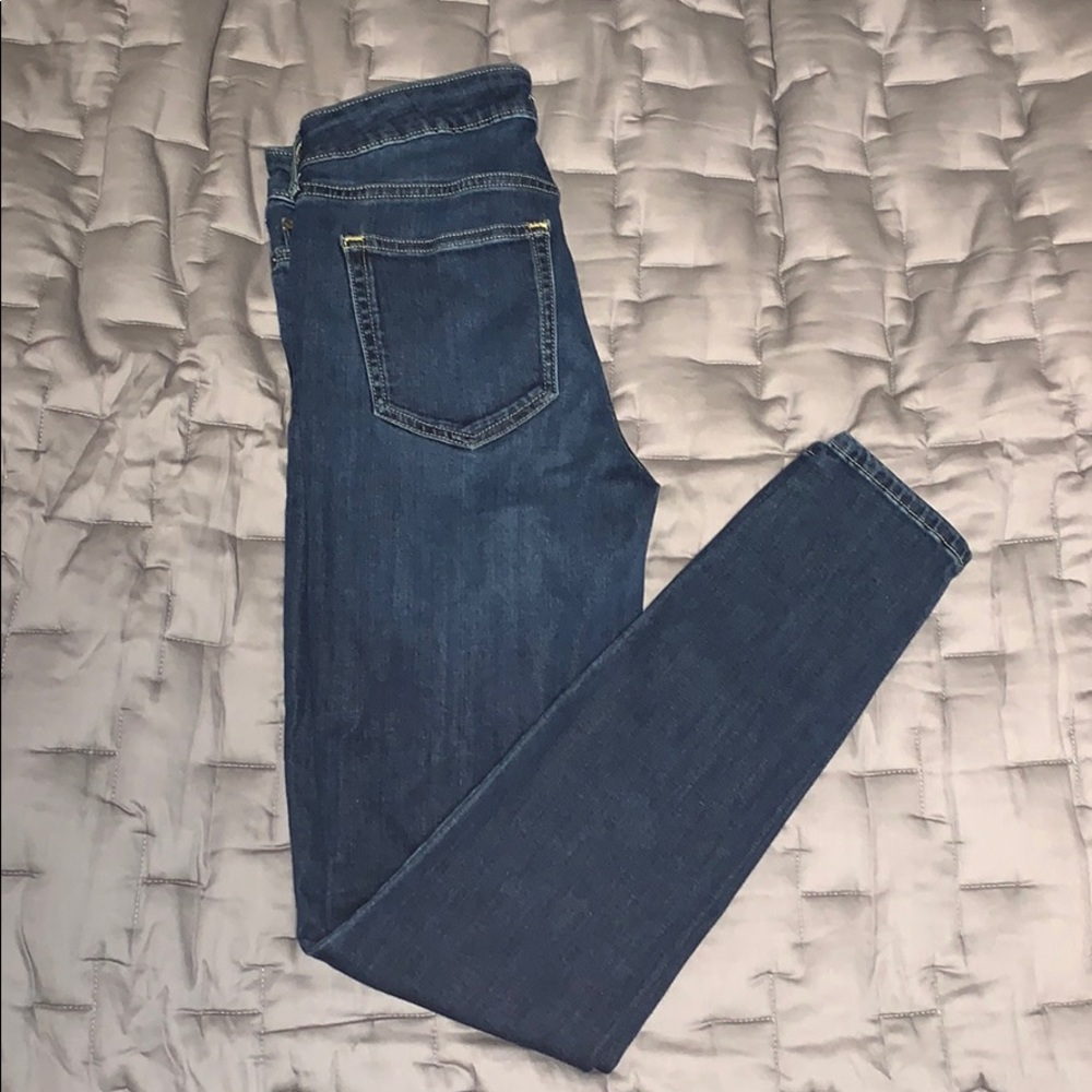 Eddie Bauer dark wash skinny jean